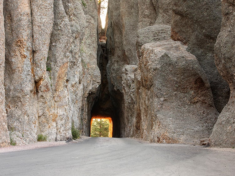 needles eye highway tunnel custer state park south dakota